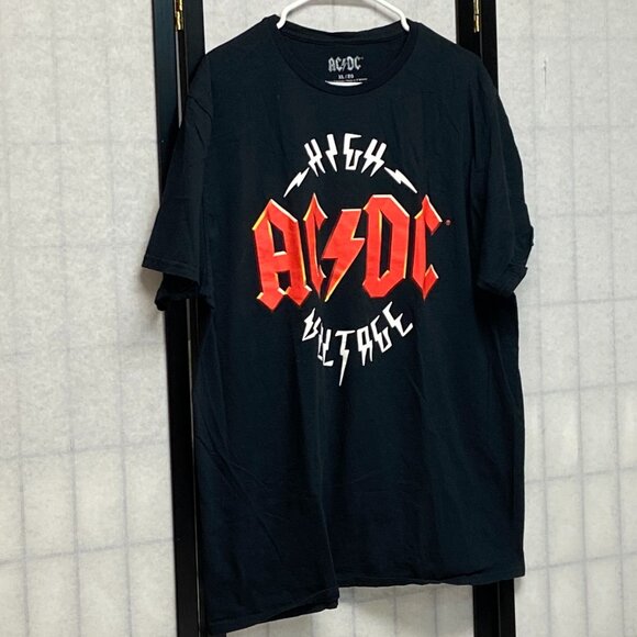 AC/DC High Voltage Graphic Band Tee Shirt Black Short Sleeve Rock Concert Top XL - Picture 3 of 11